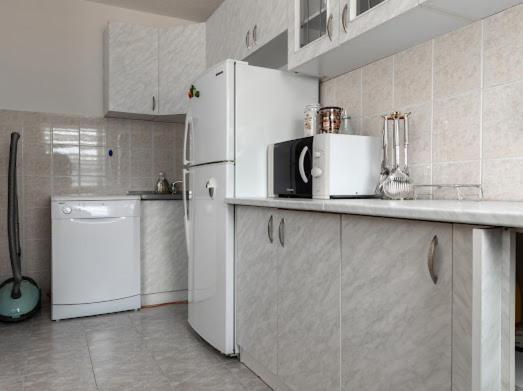 Apartmani Ba SJJ Exteriör bild